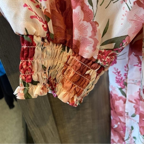 Torrid size 4X Floral Blouse Lightweight pink semi sheer - Picture 8 of 14